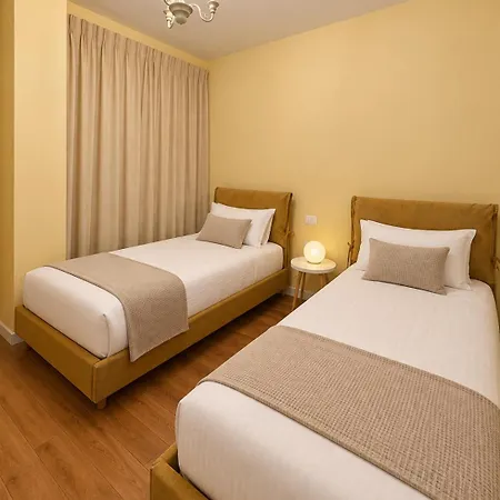 F Place-sea View Apartment *